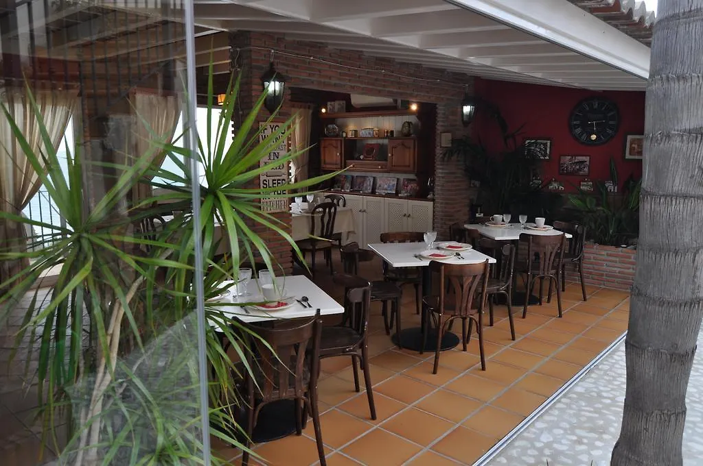 Welcome Inn Nerja Guest House Luxury Bed & Breakfast